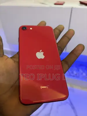 Apple iPhone SE (2022) 128 GB Red