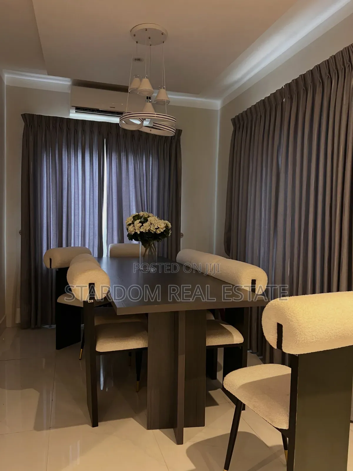 Furnished 4bdrm Townhouse / Terrace in North Ridge for rent