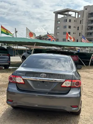 Toyota Corolla S Special Edition 4dr Sedan (1.8L 4cyl 4A) 2013 Gray