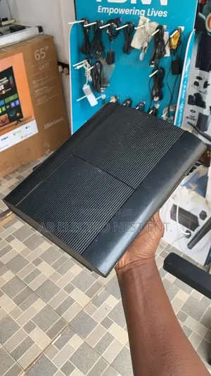 Ps3 Super Slim With 2 Controllers Plus Games