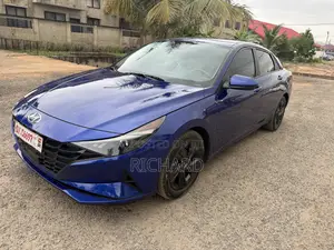 Hyundai Elantra SEL 2021 Blue