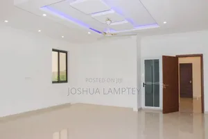 4bdrm House in Palm Ridge Estate, Community 25 for sale