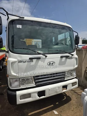 Hyundai 5TONS 8Holse