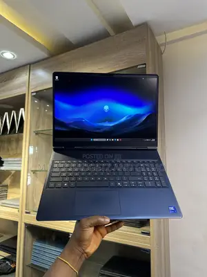 Laptop Alienware 16x Aurora 16GB Intel Core Ultra 9 SSD 1T