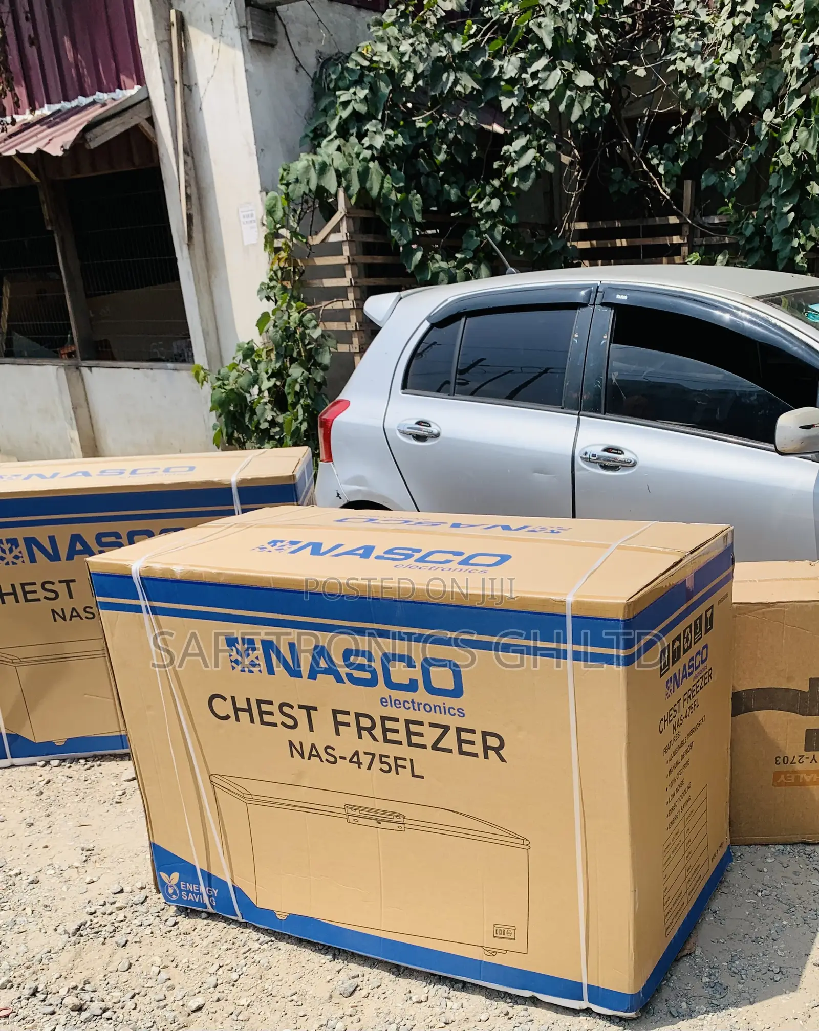 Newly Bulky Nasco Chest Freezer 400L NAS-475FL-B