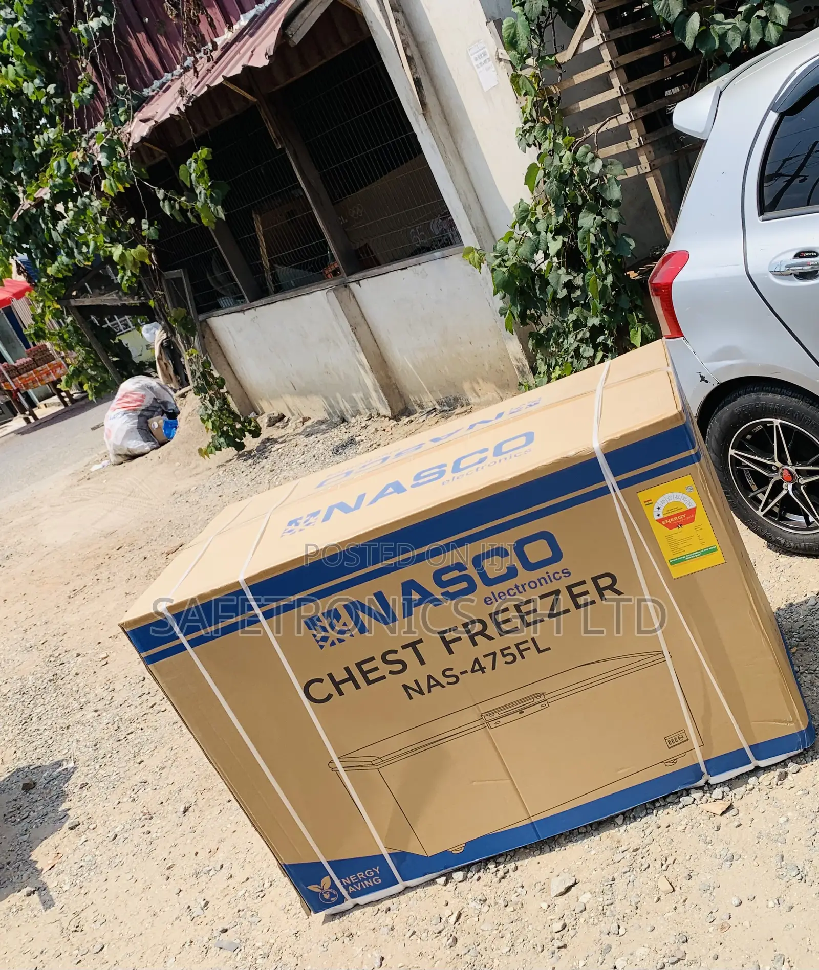 Try Valuable Nasco Chest Freezer 400L NAS-475FL-B
