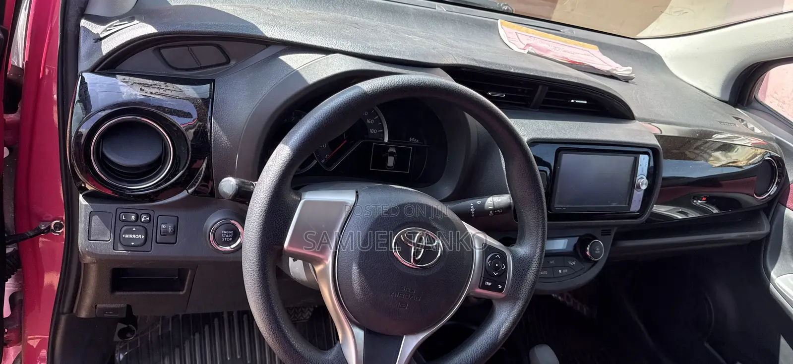 Toyota Vitz 2015 White