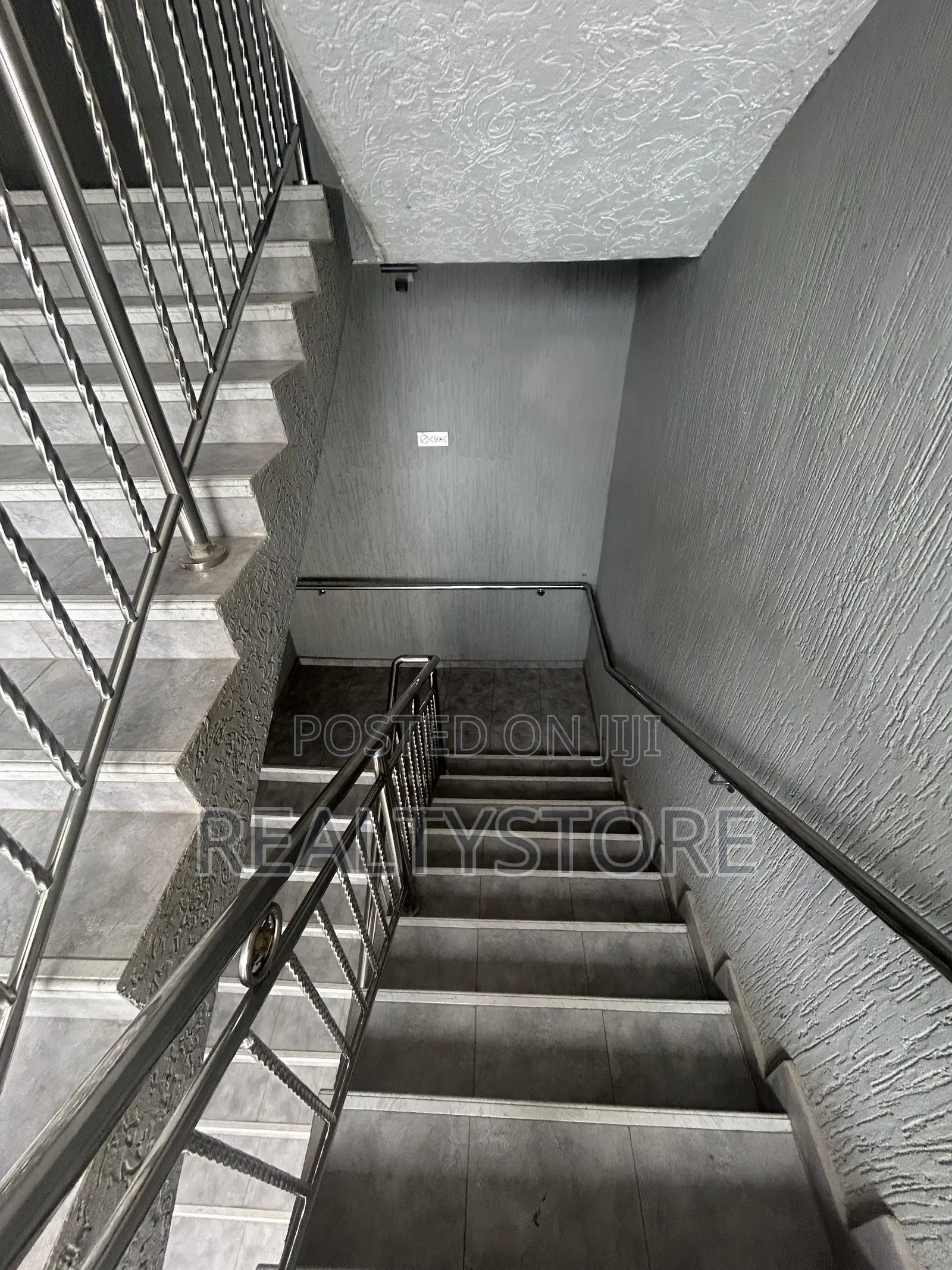 3bdrm Apartment in Haatso, Accra Metropolitan for rent