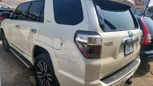 Toyota 4-Runner 2017 White