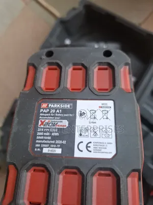 Parkside 20V Angle Grinder PWSA20-Li C3 W 2.0Ah Battery PAP20A1