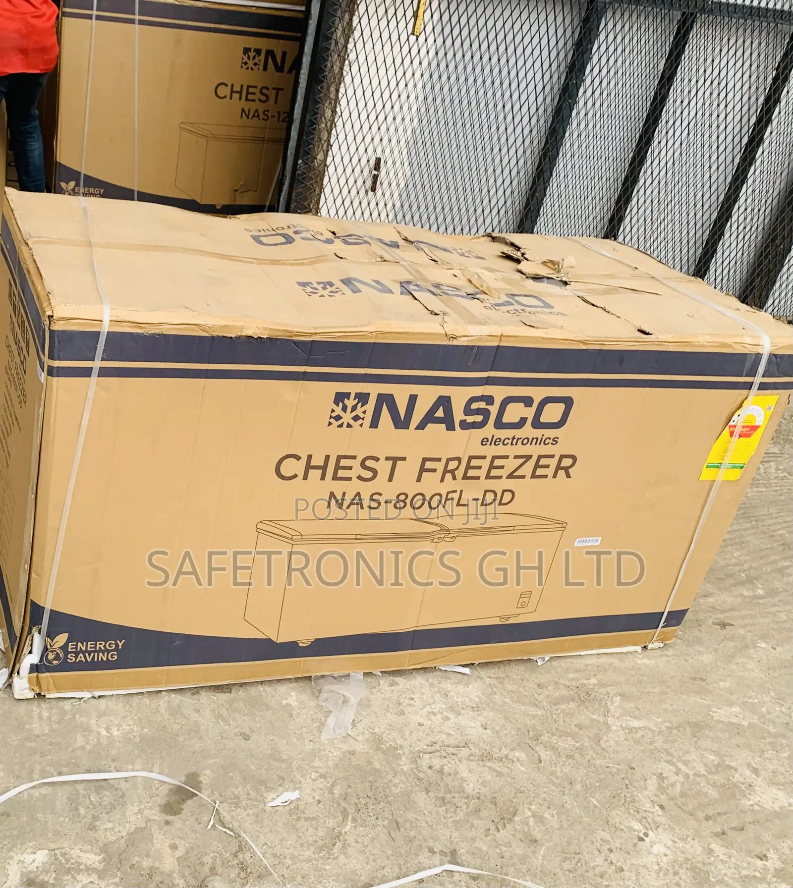 Choose Sleek Nasco 545 LTRS Double Door Chest Freezer (NAS-800FL-DD)