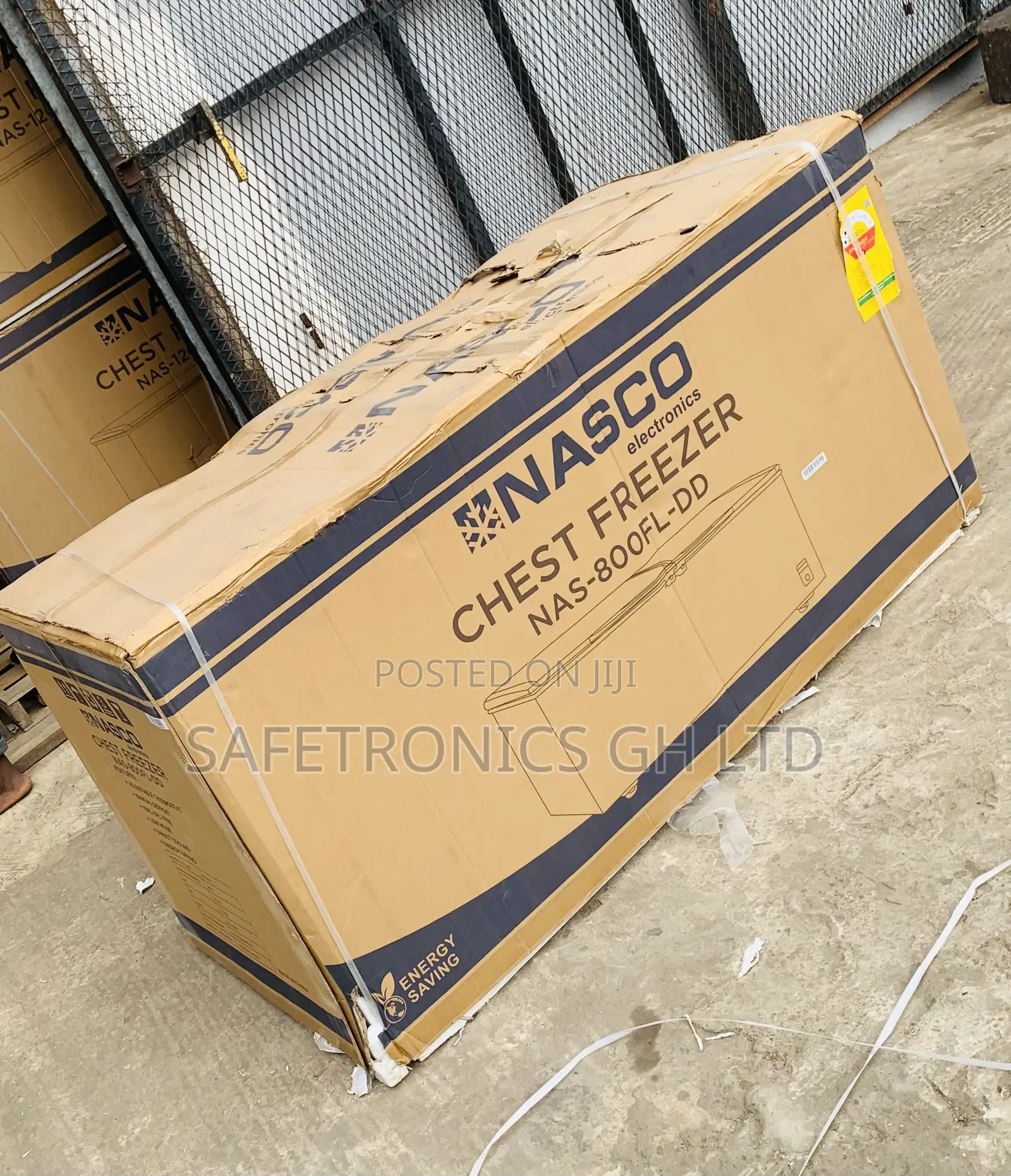 Choose Sleek Nasco 545 LTRS Double Door Chest Freezer (NAS-800FL-DD)