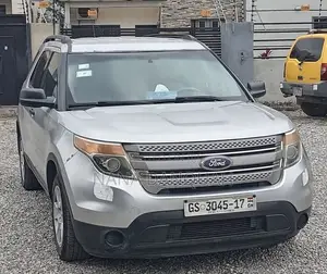 Ford Explorer 2015 Silver