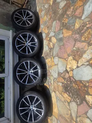 BMW G20 330i Rims