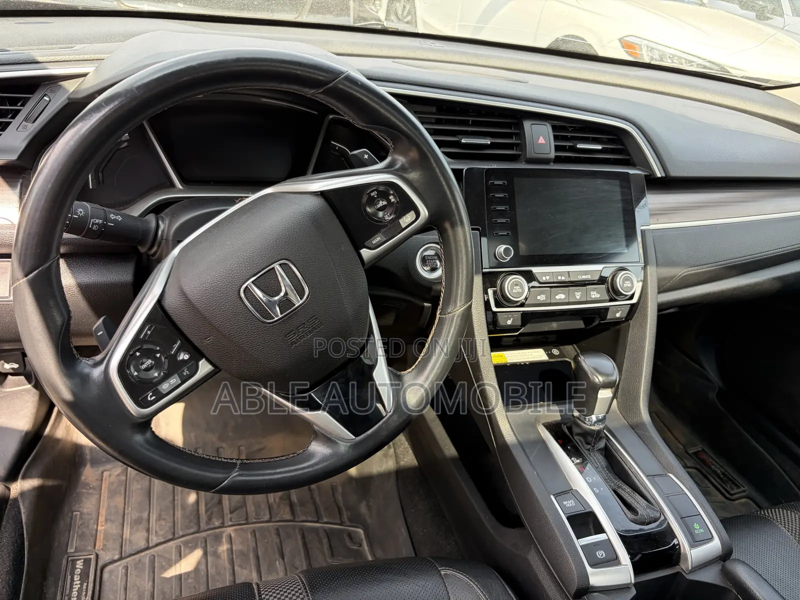 Honda Civic Touring Sedan 2020 Gray