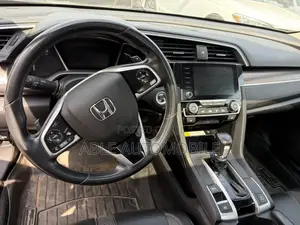 Honda Civic Touring Sedan 2020 Gray