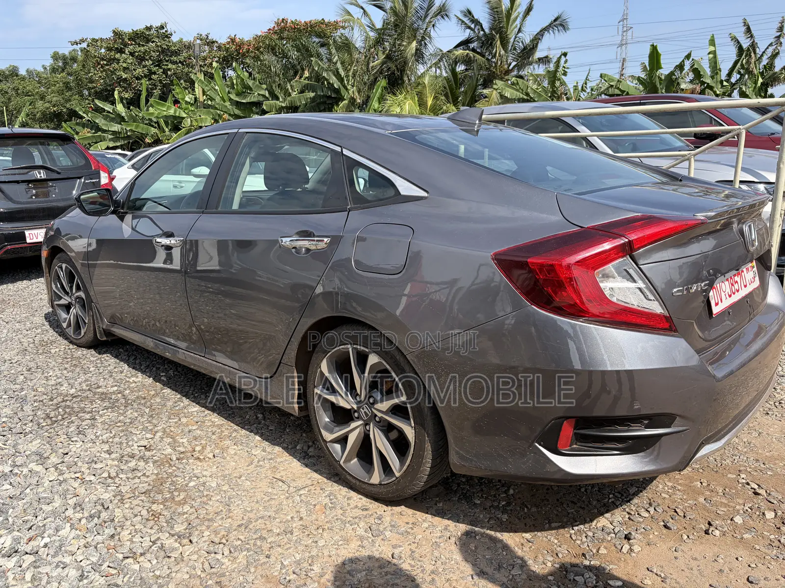 Honda Civic Touring Sedan 2020 Gray