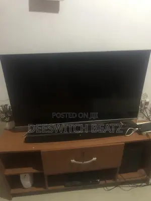 TCL Smart Android TV With Wireless Sound Bar With Subwoofer
