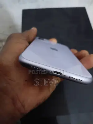 New Apple iPhone 11 64 GB Purple