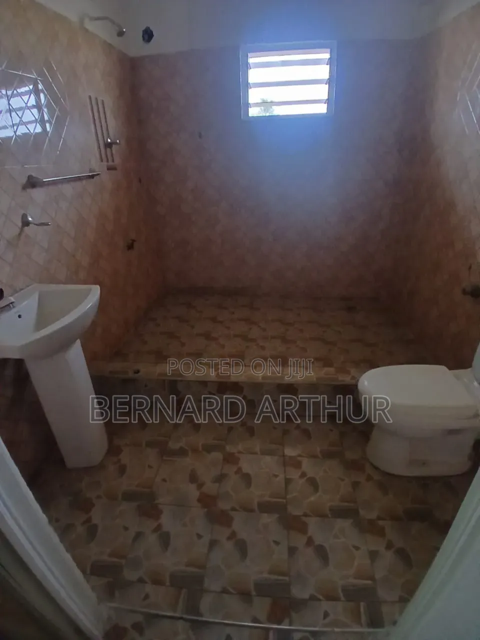 1bdrm Room & Parlour in Bernard Agency, Amasaman for rent