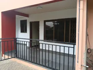2bdrm Apartment in Nyamekye Lapaz, Nyanmekye for rent
