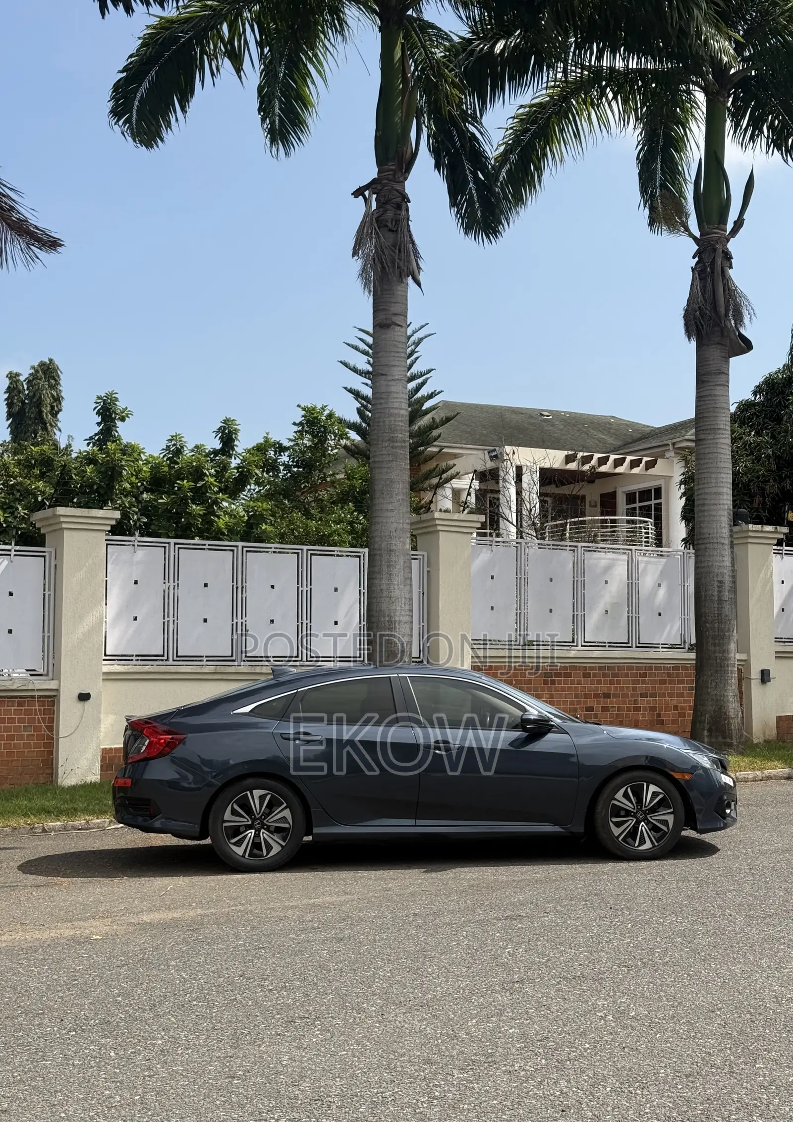 Honda Civic EX-L Sedan 2018 Gray