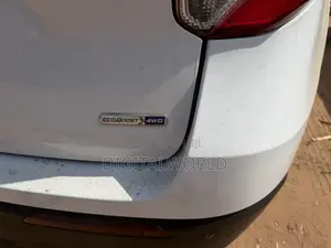Ford Explorer 2020 White