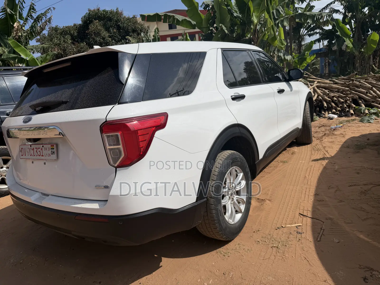 Ford Explorer 2020 White