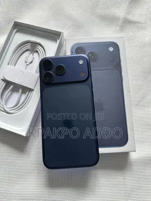 Apple iPhone 17 Pro Max 256 GB Blue