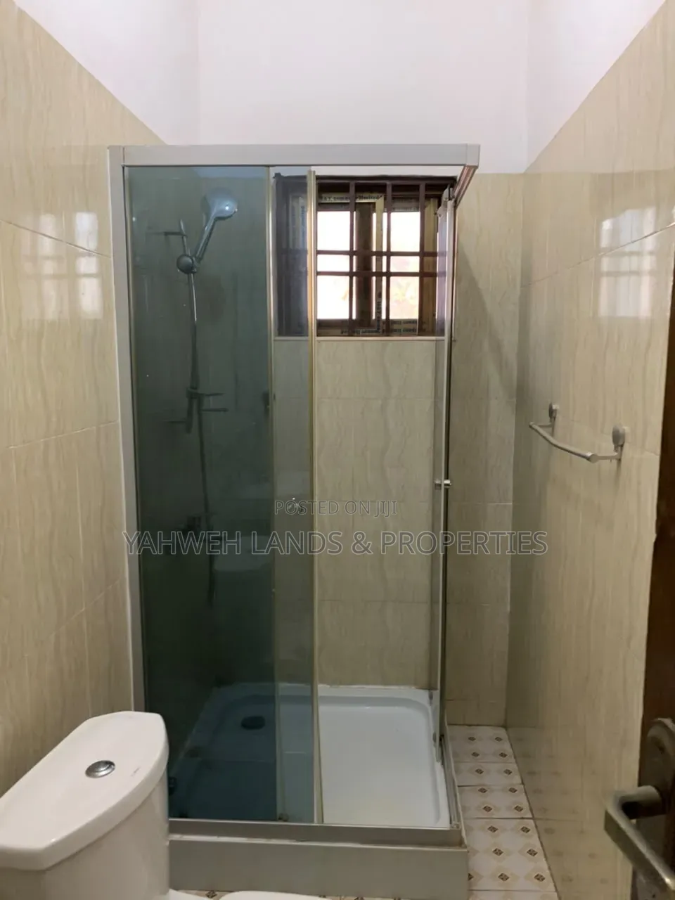 4bdrm Apartment in Greda Estate, First Junction for rent