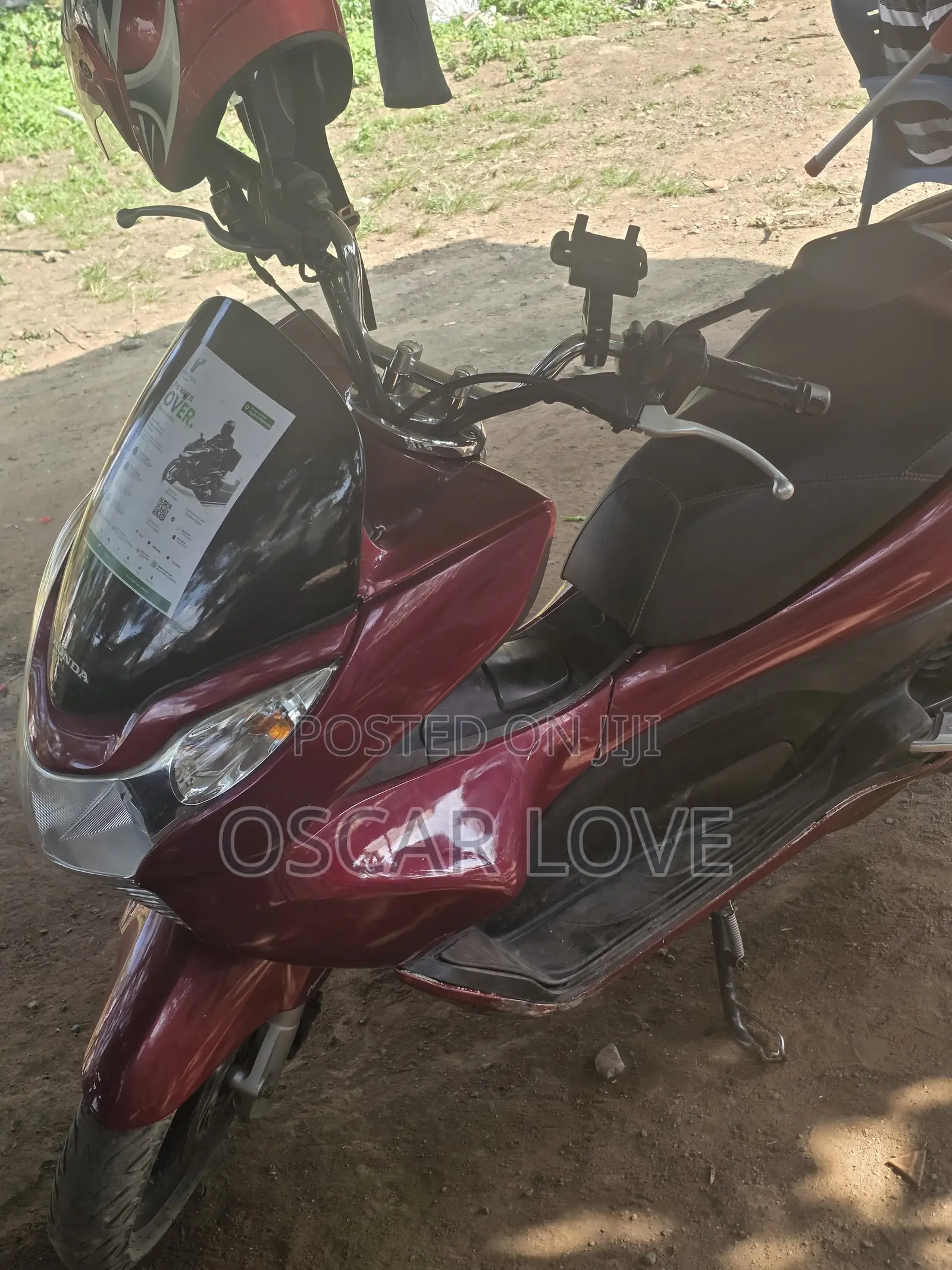 Honda 2013 Red