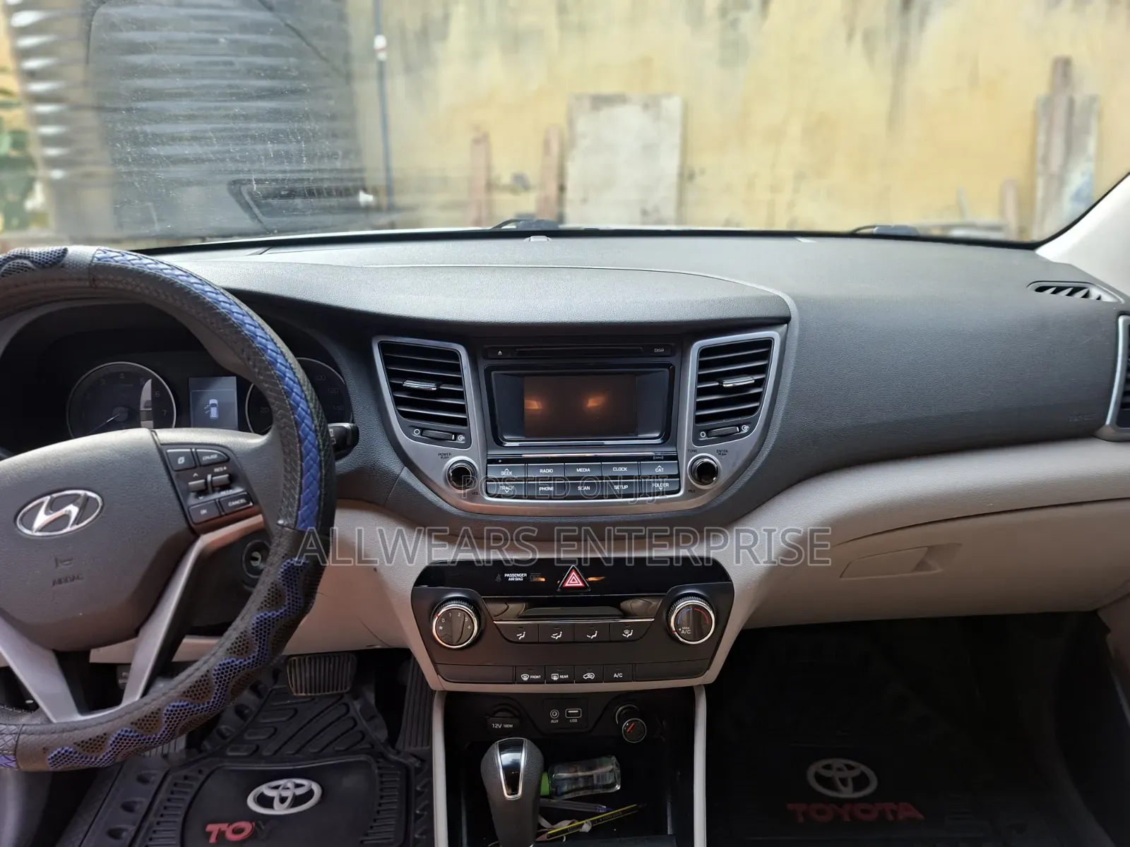Hyundai Tucson 2017 Off white