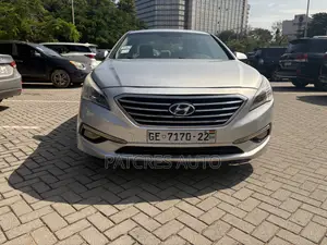 Hyundai Sonata Limited 2.0T 4dr Sedan (2.0L 4cyl Turbo 6A) 2015 Gray