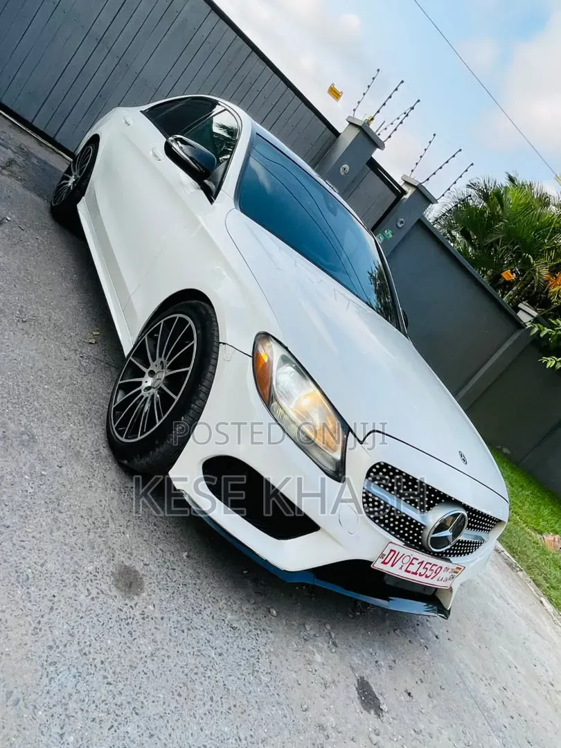 Mercedes-Benz C300 2017 White