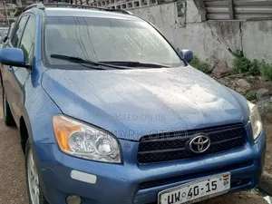 Toyota RAV4 2010 Blue