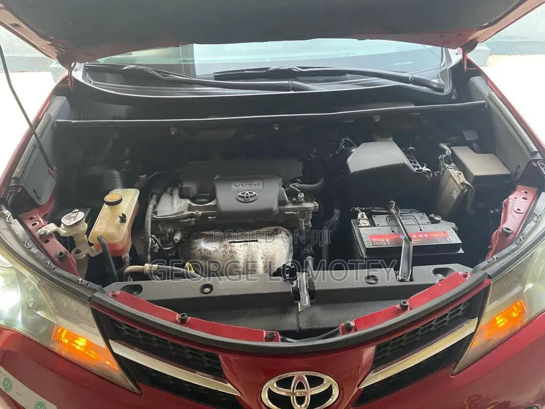 Toyota RAV4 2013 Red