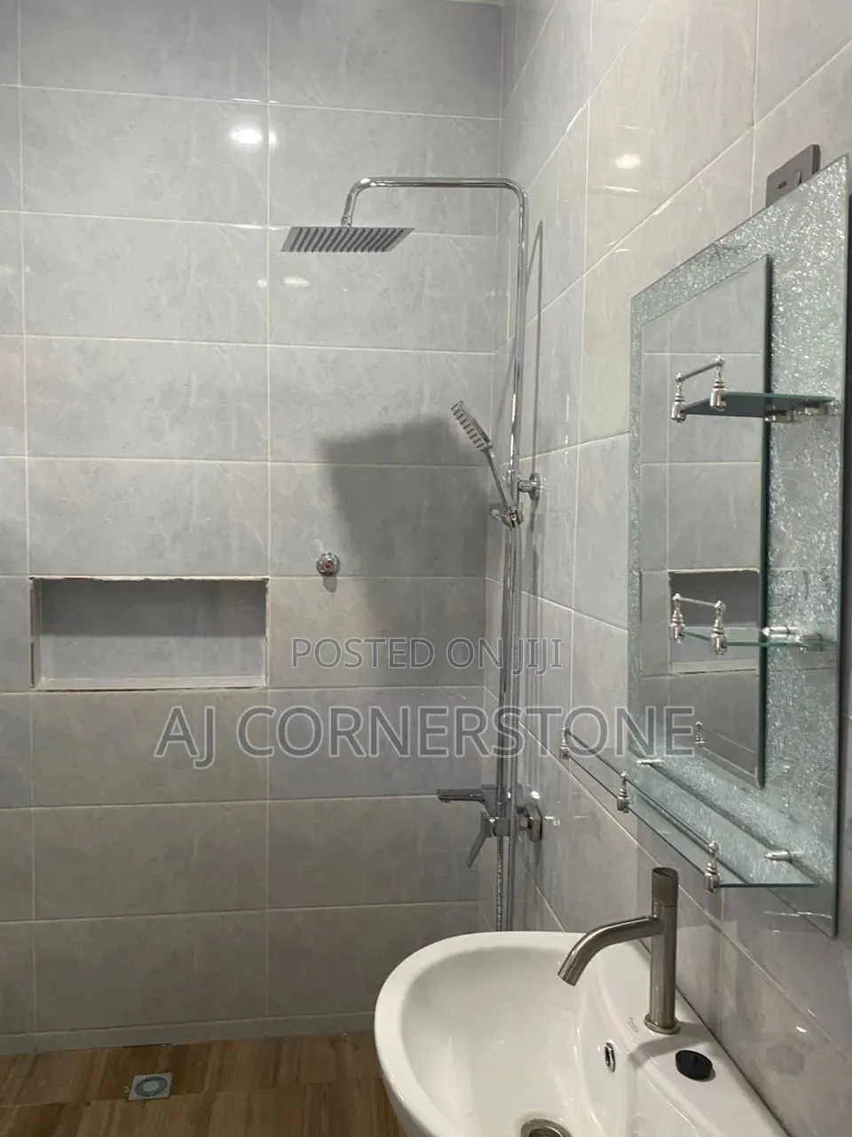 2bdrm Apartment in Pokuase for rent