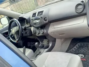 Toyota Corolla 2007 Gray