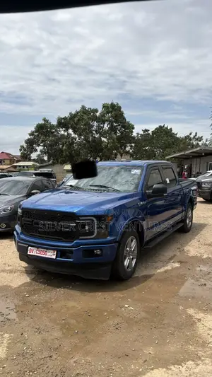Ford F-150 XLT 4x2 Regular Cab Styleside 8 ft. box 141 in. WB 2018 Blue