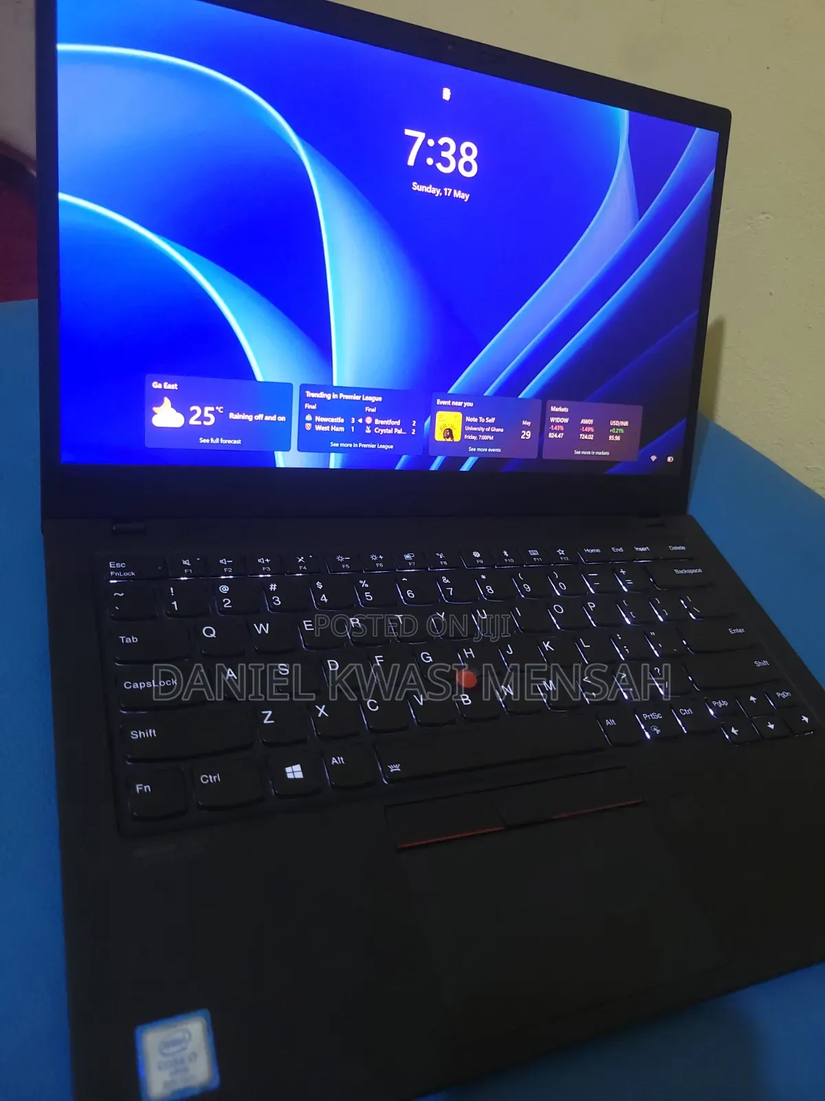 Laptop Lenovo ThinkPad X1 Carbon Gen11 16GB Intel Core i7 SSD 512GB