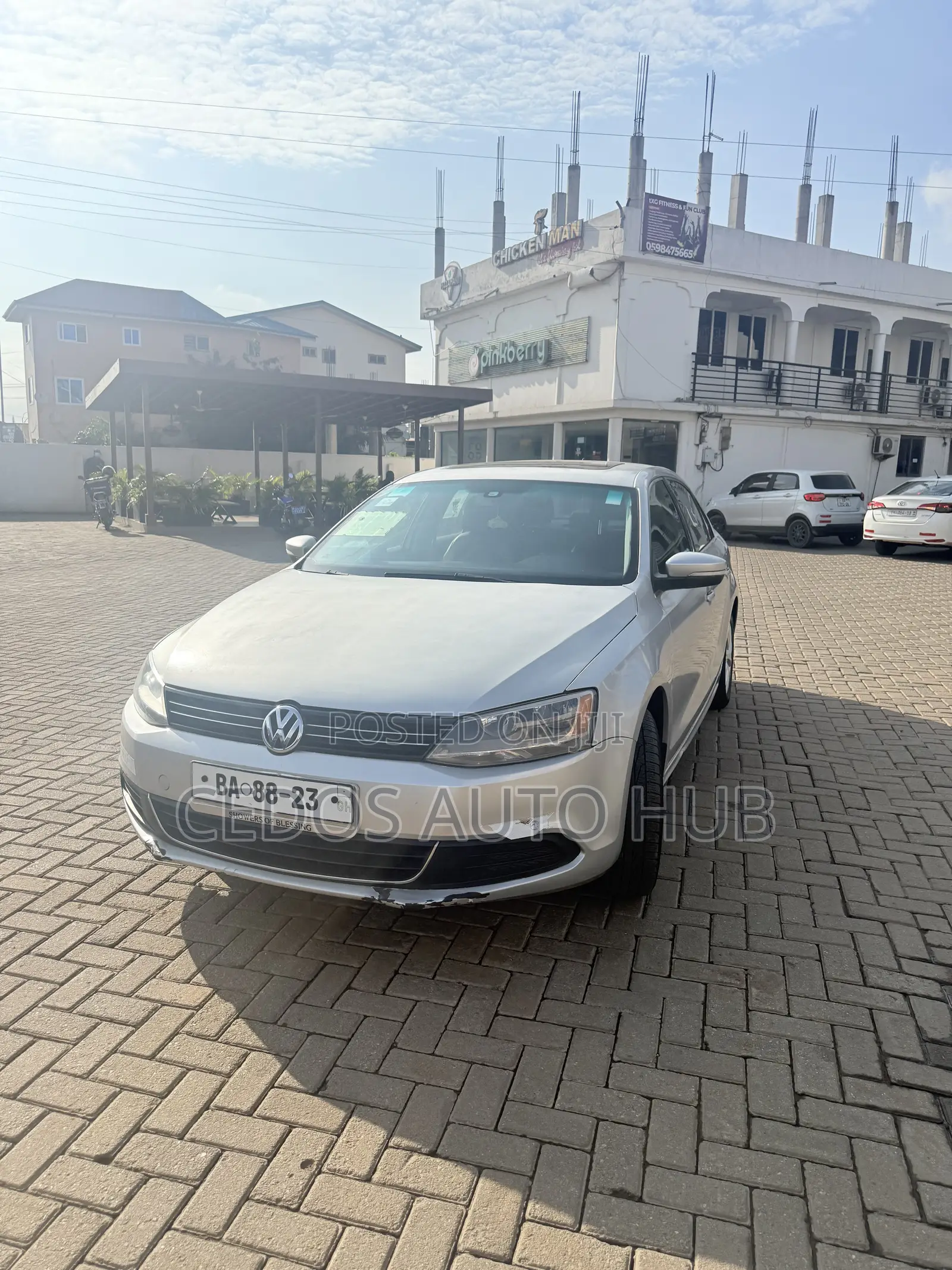 Volkswagen Jetta SE 4dr Sedan (1.8L 4cyl Turbo 5M) 2014 Silver