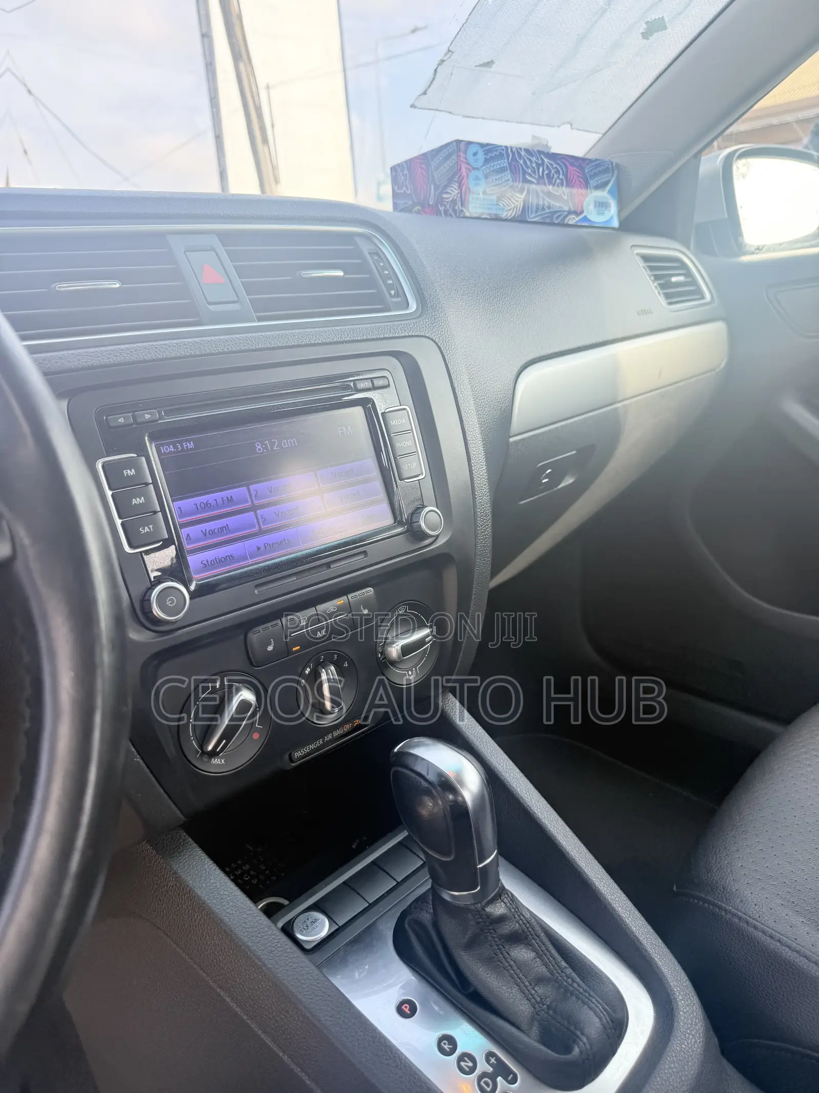 Volkswagen Jetta SE 4dr Sedan (1.8L 4cyl Turbo 5M) 2014 Silver