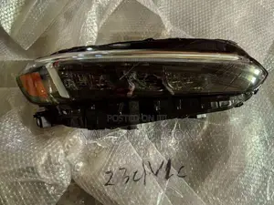 Civic 22-26 Headlights