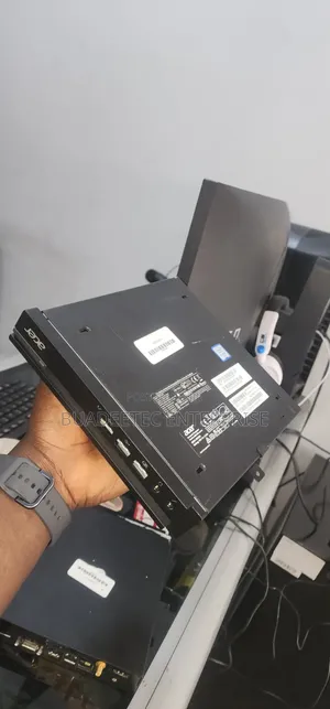 Desktop Computer Acer 8GB Intel Core i5 SSD 256GB