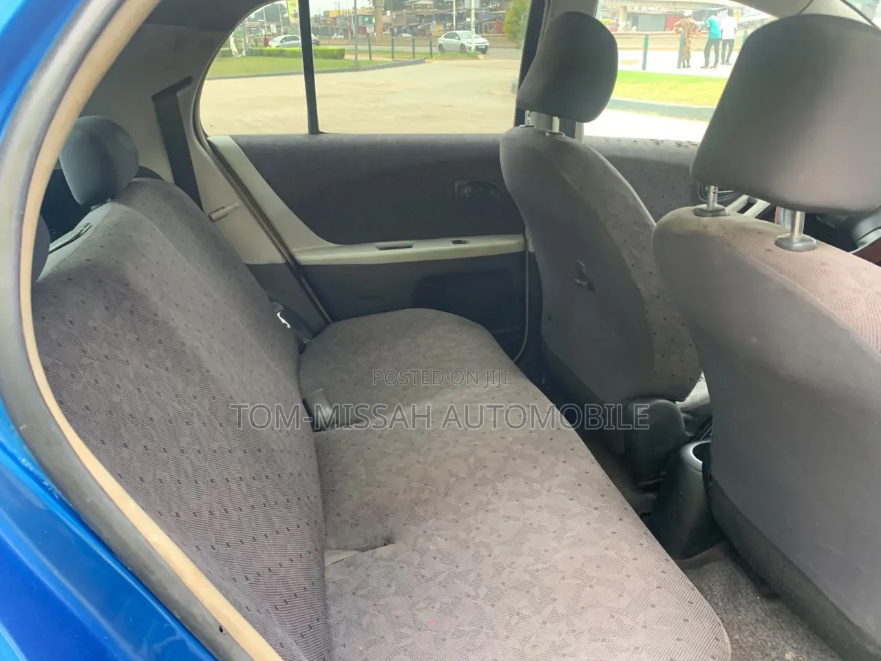 Toyota Vitz 2010 Blue