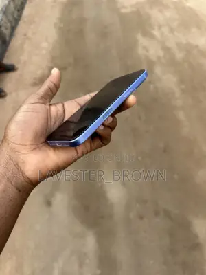 Apple iPhone 16 128 GB Blue