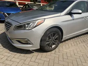 Hyundai Sonata Limited 2.0T 4dr Sedan (2.0L 4cyl Turbo 6A) 2015 Gray