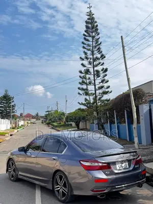 Honda Accord EX-L 4dr Sedan FWD (2.4L 4cyl 2A) 2017 Gray