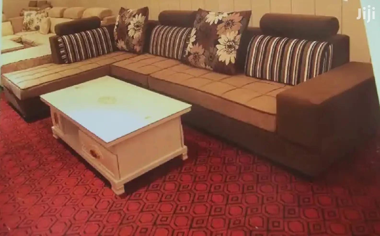Quality Sofa Set