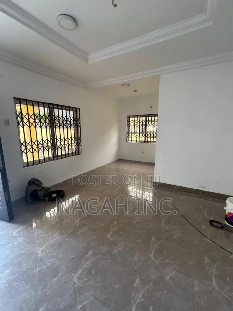 3bdrm House in Kwabenya for rent